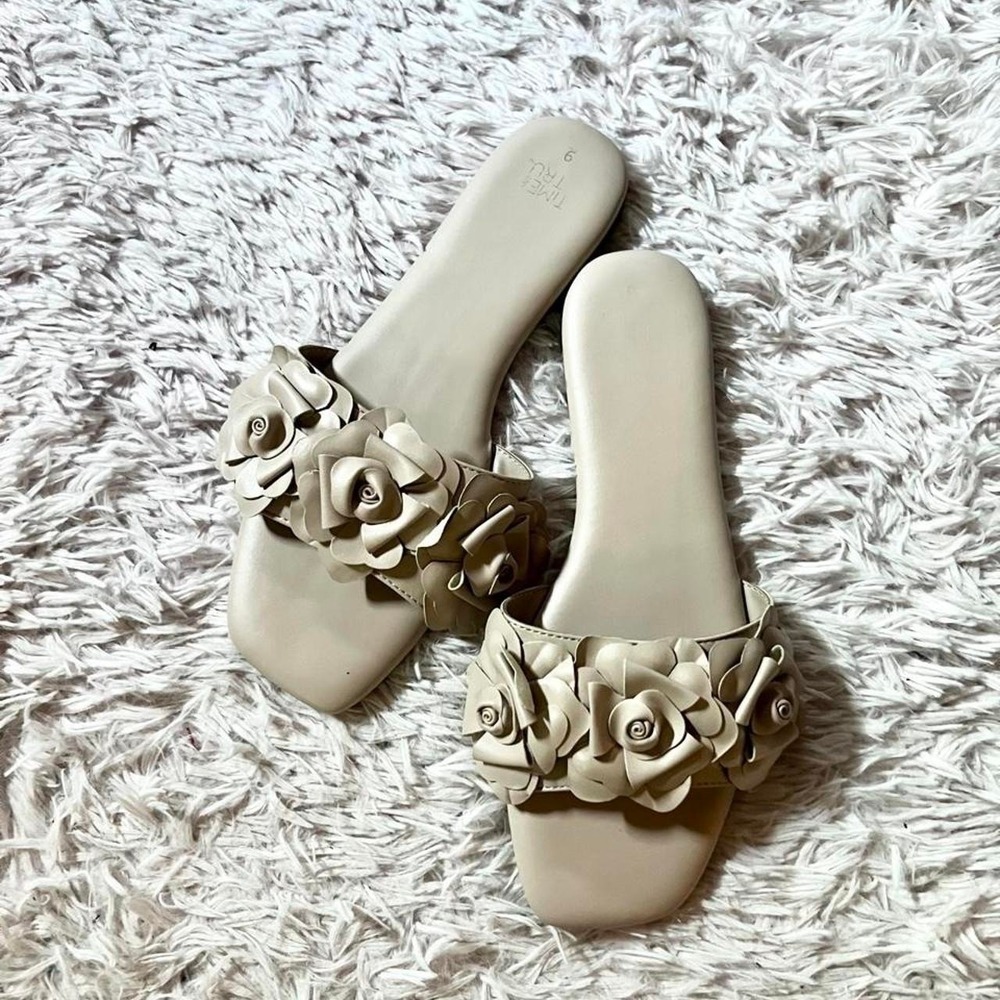 Minimalist Neutral Boho Floral Coquette Twee Rustic Flat Slip On Womens 9 Rose